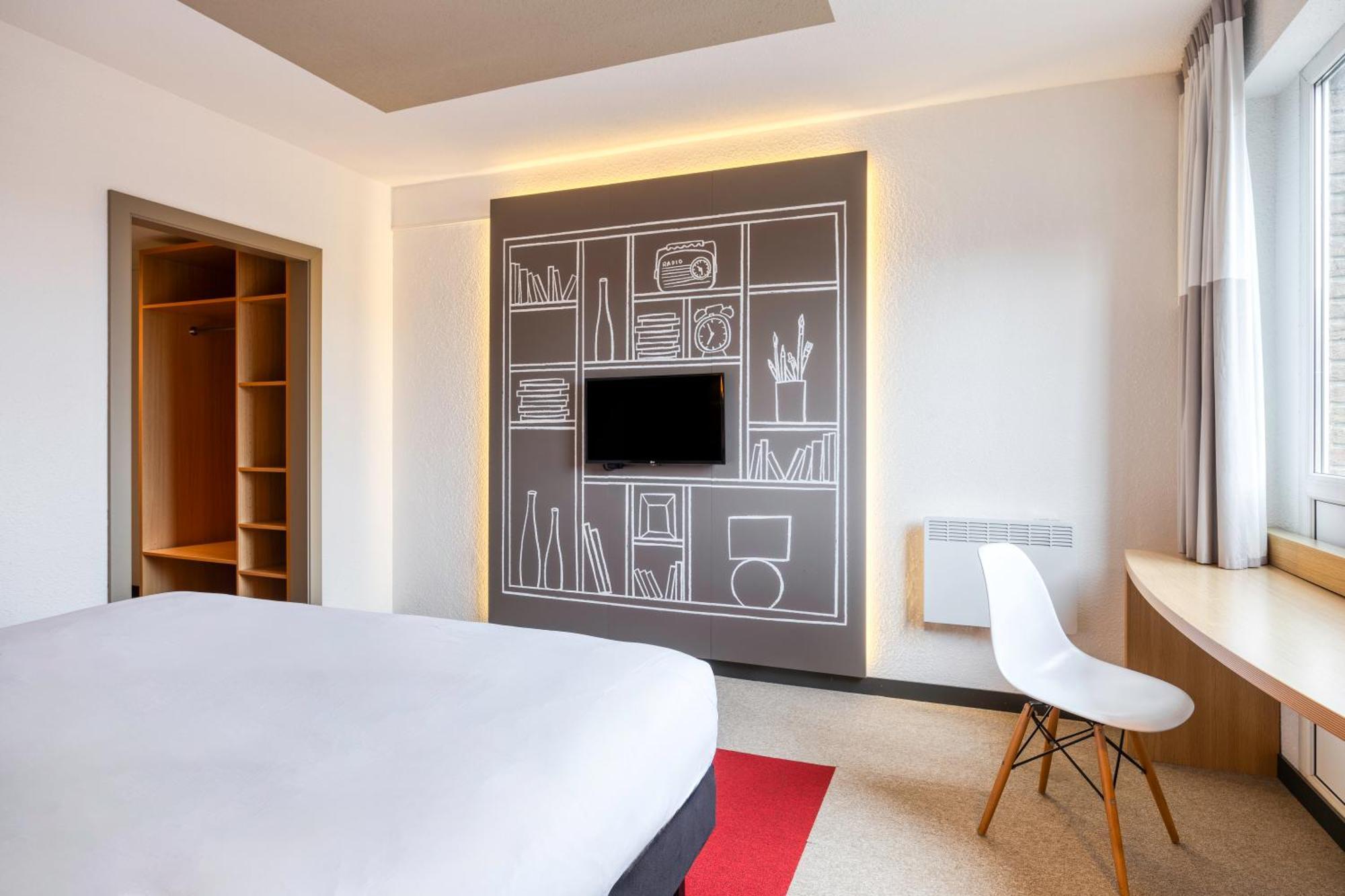 B&B Hotel Mons Gare Eksteriør bilde
